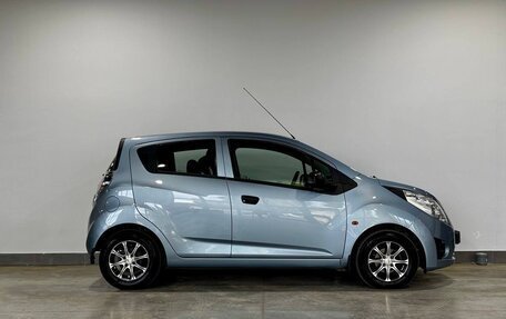 Chevrolet Spark III, 2011 год, 640 000 рублей, 8 фотография