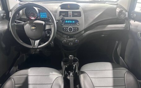 Chevrolet Spark III, 2011 год, 640 000 рублей, 12 фотография