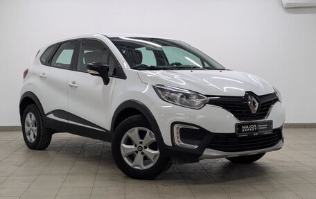 Renault Kaptur I рестайлинг, 2019 год, 1 095 000 рублей, 24 фотография