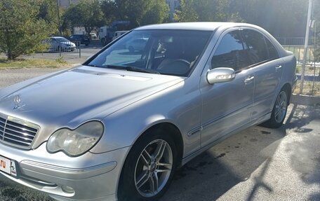 Mercedes-Benz C-Класс, 2003 год, 750 000 рублей, 6 фотография