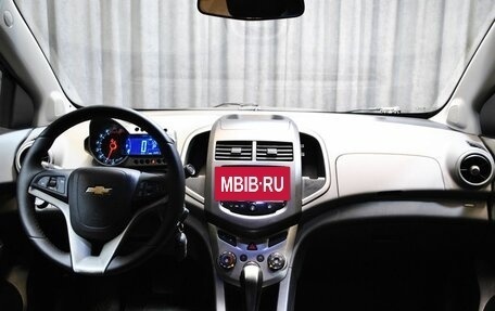 Chevrolet Aveo III, 2014 год, 824 700 рублей, 6 фотография