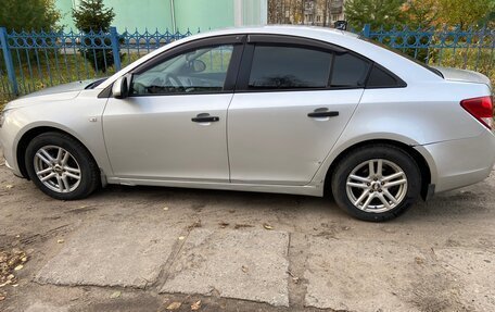 Chevrolet Cruze II, 2011 год, 615 000 рублей, 5 фотография