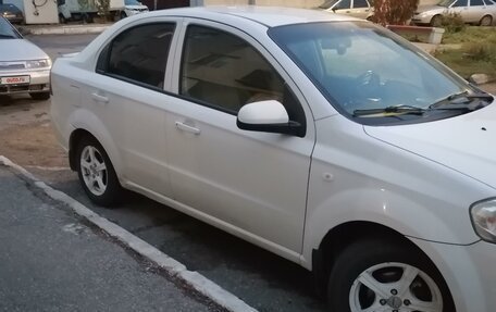 Chevrolet Aveo III, 2010 год, 370 000 рублей, 3 фотография