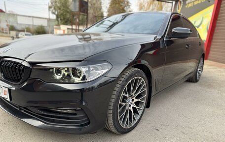 BMW 5 серия, 2018 год, 3 800 000 рублей, 10 фотография