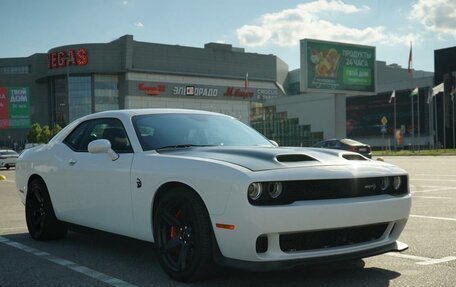 Dodge Challenger III рестайлинг 2, 2020 год, 9 500 000 рублей, 7 фотография