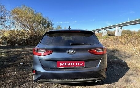 KIA cee'd III, 2018 год, 1 770 000 рублей, 4 фотография