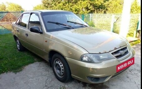 Daewoo Nexia I рестайлинг, 2010 год, 135 000 рублей, 2 фотография