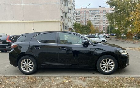 Lexus CT I рестайлинг, 2011 год, 1 377 000 рублей, 3 фотография