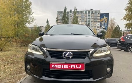 Lexus CT I рестайлинг, 2011 год, 1 377 000 рублей, 6 фотография