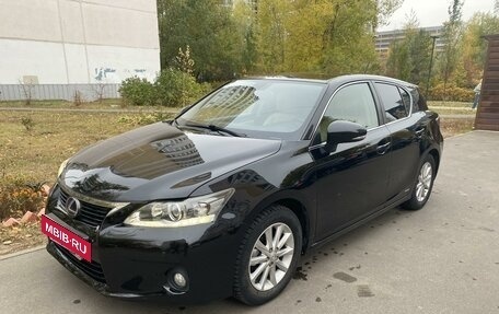 Lexus CT I рестайлинг, 2011 год, 1 377 000 рублей, 7 фотография