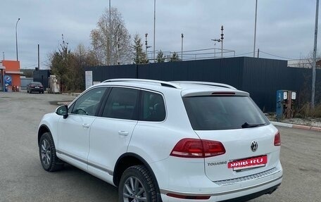 Volkswagen Touareg III, 2015 год, 3 490 000 рублей, 2 фотография