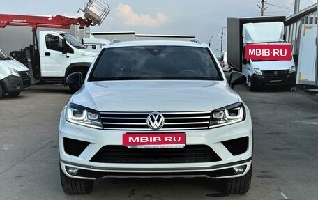 Volkswagen Touareg III, 2018 год, 3 749 000 рублей, 2 фотография