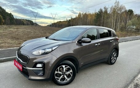 KIA Sportage IV рестайлинг, 2019 год, 2 550 000 рублей, 1 фотография