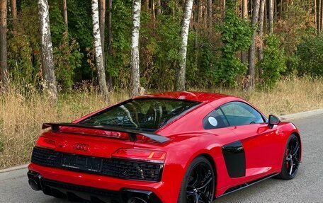 Audi R8, 2019 год, 16 950 000 рублей, 16 фотография