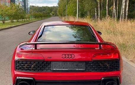 Audi R8, 2019 год, 16 950 000 рублей, 25 фотография