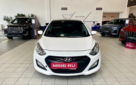 Hyundai i30 II рестайлинг, 2012 год, 999 000 рублей, 2 фотография