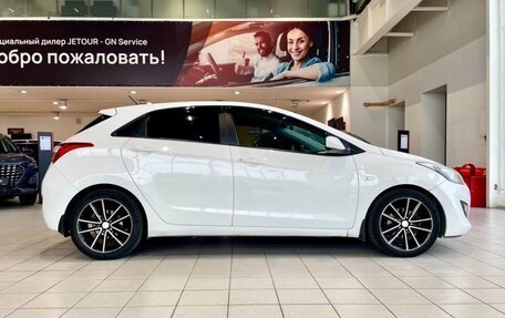 Hyundai i30 II рестайлинг, 2012 год, 999 000 рублей, 5 фотография