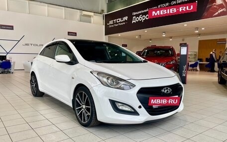 Hyundai i30 II рестайлинг, 2012 год, 999 000 рублей, 3 фотография