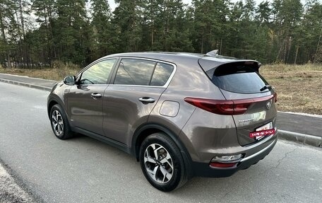 KIA Sportage IV рестайлинг, 2019 год, 2 550 000 рублей, 3 фотография