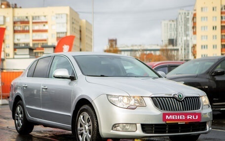 Skoda Superb III рестайлинг, 2012 год, 1 070 000 рублей, 6 фотография