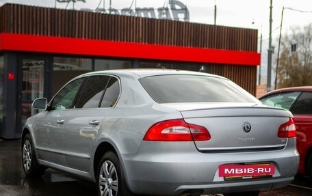 Skoda Superb III рестайлинг, 2012 год, 1 070 000 рублей, 9 фотография