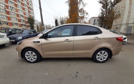 KIA Rio III рестайлинг, 2013 год, 808 000 рублей, 2 фотография