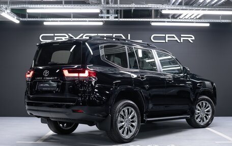 Toyota Land Cruiser, 2024 год, 13 750 000 рублей, 5 фотография