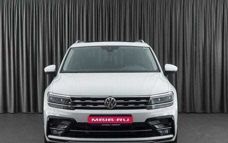 Volkswagen Tiguan II, 2019 год, 3 899 000 рублей, 3 фотография