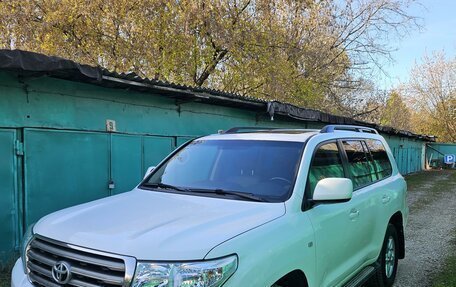 Toyota Land Cruiser 200, 2010 год, 3 450 000 рублей, 2 фотография