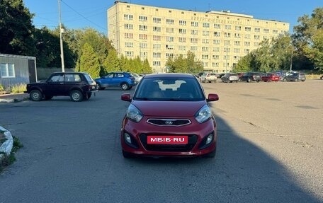 KIA Picanto II, 2011 год, 785 000 рублей, 2 фотография