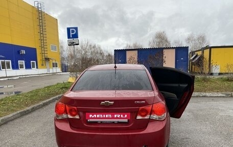 Chevrolet Cruze II, 2009 год, 800 000 рублей, 4 фотография