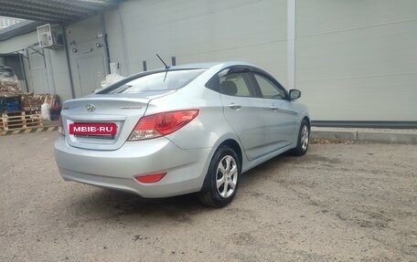 Hyundai Solaris II рестайлинг, 2013 год, 699 000 рублей, 4 фотография