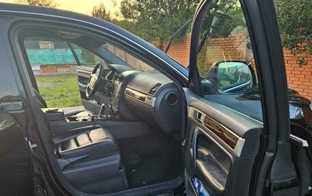 Volkswagen Touareg III, 2007 год, 1 050 000 рублей, 3 фотография