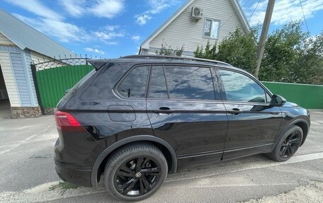 Volkswagen Tiguan II, 2021 год, 5 700 000 рублей, 5 фотография