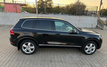 Volkswagen Touareg III, 2011 год, 2 050 000 рублей, 5 фотография