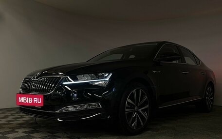 Skoda Superb III рестайлинг, 2024 год, 3 428 915 рублей, 2 фотография