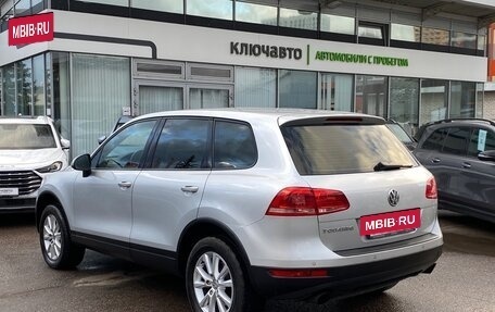 Volkswagen Touareg III, 2012 год, 1 949 000 рублей, 6 фотография