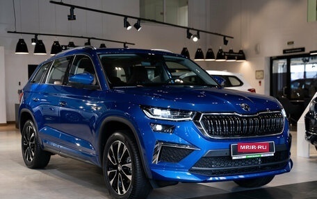 Skoda Kodiaq I, 2023 год, 4 800 000 рублей, 3 фотография