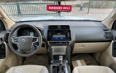 Toyota Land Cruiser Prado 150 рестайлинг 2, 2023 год, 9 700 000 рублей, 7 фотография