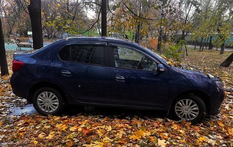 Renault Logan II, 2015 год, 800 000 рублей, 3 фотография