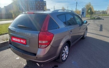 KIA cee'd I рестайлинг, 2011 год, 700 000 рублей, 13 фотография