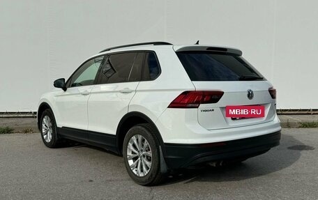 Volkswagen Tiguan II, 2020 год, 3 260 000 рублей, 4 фотография