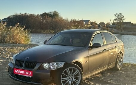 BMW 3 серия, 2008 год, 900 000 рублей, 2 фотография