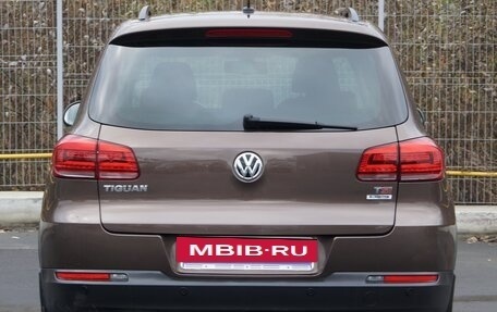 Volkswagen Tiguan I, 2016 год, 1 580 000 рублей, 4 фотография