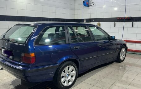 BMW 3 серия, 1998 год, 300 000 рублей, 2 фотография