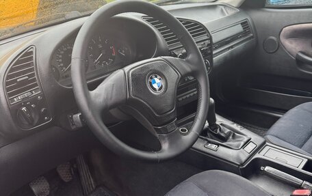 BMW 3 серия, 1998 год, 300 000 рублей, 4 фотография