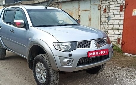 Mitsubishi L200 IV рестайлинг, 2011 год, 1 450 000 рублей, 2 фотография