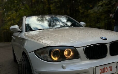 BMW 1 серия, 2010 год, 550 000 рублей, 4 фотография