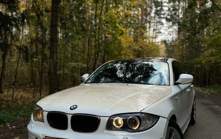 BMW 1 серия, 2010 год, 550 000 рублей, 12 фотография