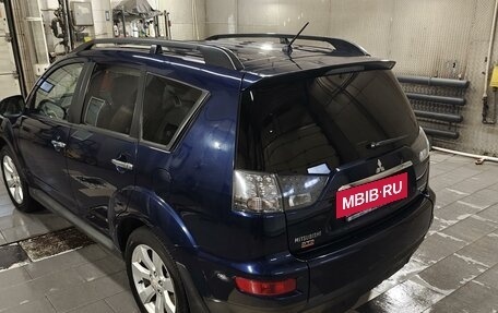 Mitsubishi Outlander III рестайлинг 3, 2011 год, 1 490 000 рублей, 6 фотография